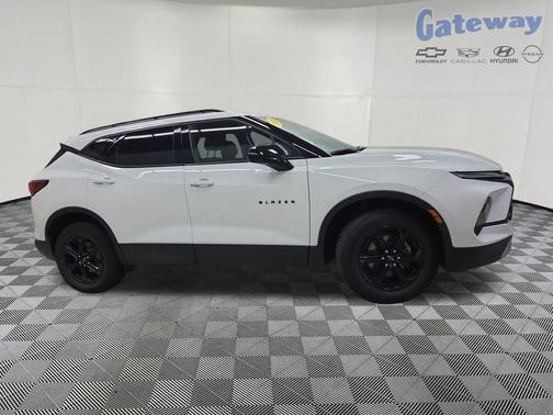 Summit White 2024 Chevrolet Blazer 2LT