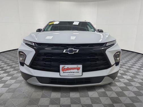 Summit White 2024 Chevrolet Blazer 2LT
