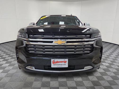 Black 2024 Chevrolet Suburban Premier