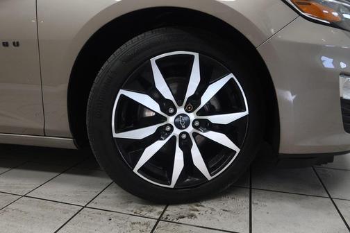 2023 Chevrolet Malibu FWD RS