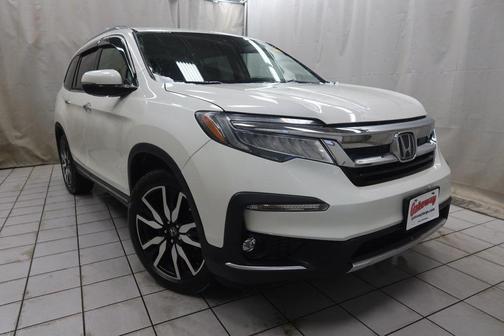 2019 Honda Pilot Touring 8-Passenger