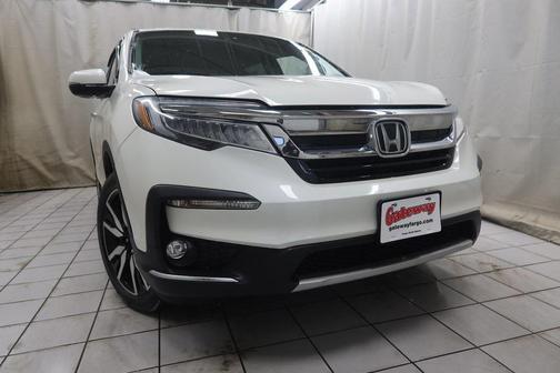 2019 Honda Pilot Touring 8-Passenger