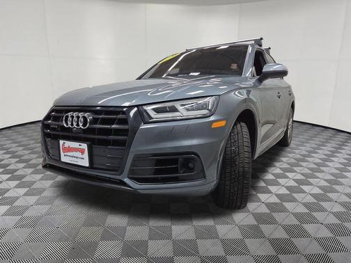 Monsoon Gray Metallic 2020 Audi Q5 45 Prestige