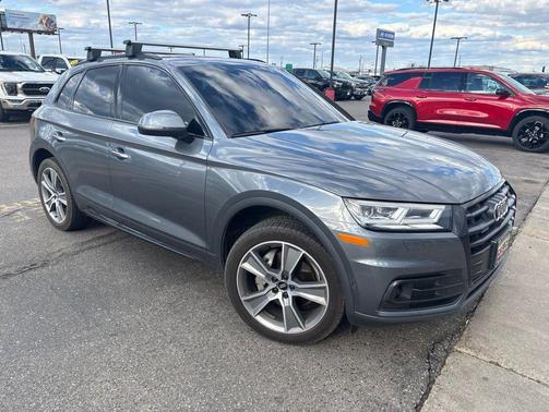 Gray 2020 Audi Q5 45 Prestige