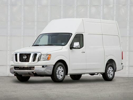 2021 Nissan NV Cargo NV3500 HD S V8