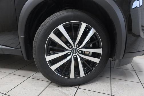 2024 Nissan Pathfinder Platinum 4WD