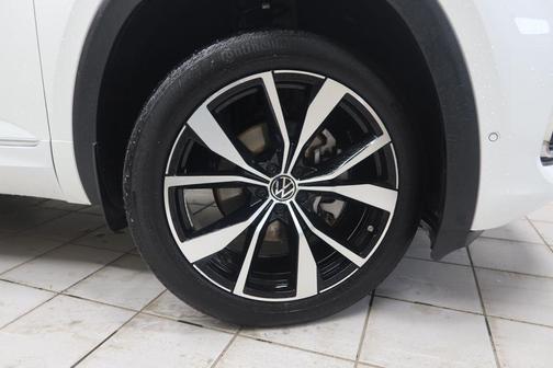 2024 Volkswagen Atlas 2.0T SEL Premium R-Line 4MOTION