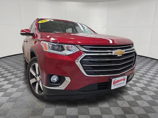 Cajun Red Tintcoat 2019 Chevrolet Traverse LT Leather