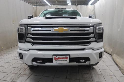 2024 Chevrolet Silverado 2500 High Country