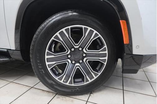 2023 Jeep Wagoneer L Series II 4x4