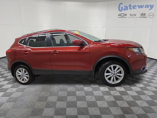 Scarlet Ember Tintcoat 2019 Nissan Rogue Sport SV