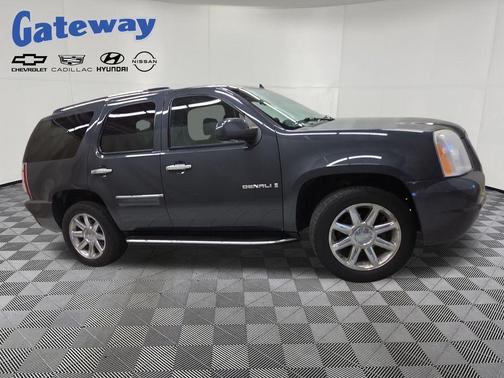Dark Slate Metallic 2008 GMC Yukon Denali