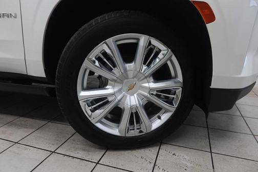 2021 Chevrolet Suburban 4WD High Country