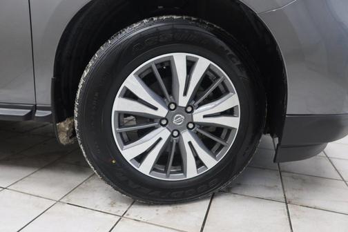 2020 Nissan Pathfinder SL 4WD