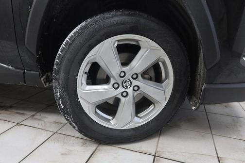 2021 Toyota RAV4 Hybrid XLE Premium