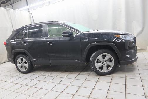 2021 Toyota RAV4 Hybrid XLE Premium
