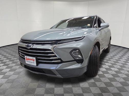 Sterling Metallic 2024 Chevrolet Blazer Premier