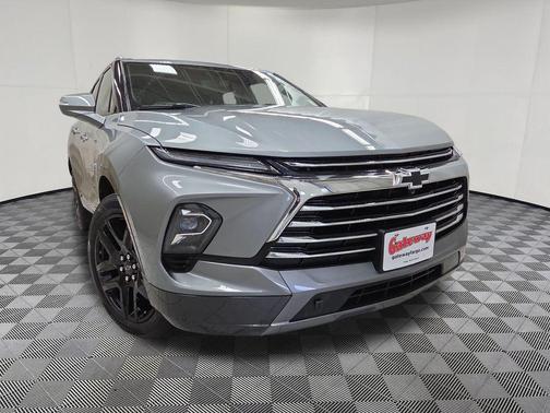 Sterling Metallic 2024 Chevrolet Blazer Premier