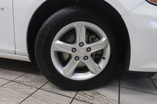 2023 Chevrolet Malibu 1LS