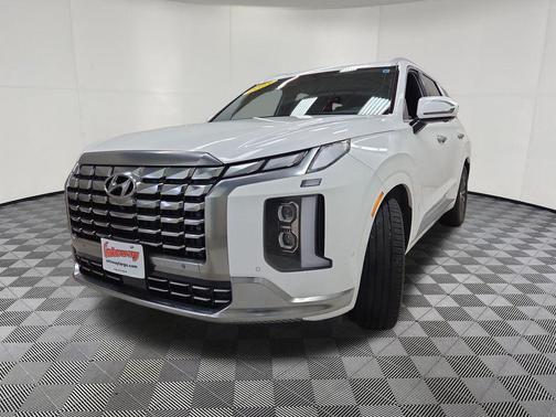 Hyper White 2023 Hyundai PALISADE Calligraphy
