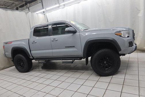2020 Toyota Tacoma SR5