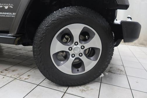 2017 Jeep Wrangler Unlimited Sahara