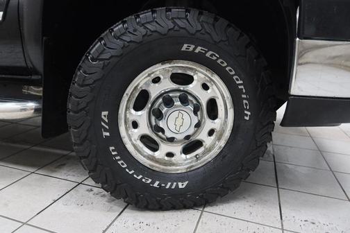 2006 Chevrolet Silverado 2500 LT H/D Crew Cab