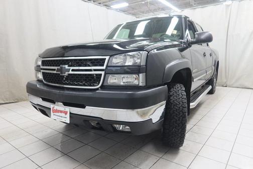 2006 Chevrolet Silverado 2500 LT H/D Crew Cab