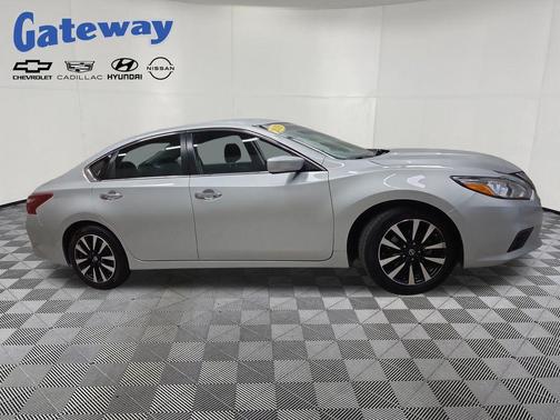 Brilliant Silver Metallic 2018 Nissan Altima 2.5 SV