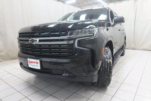 2021 Chevrolet Suburban RST