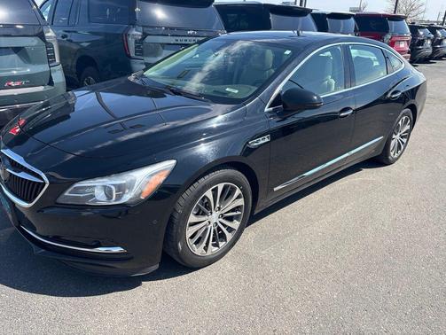 Black Onyx 2017 Buick LaCrosse Premium