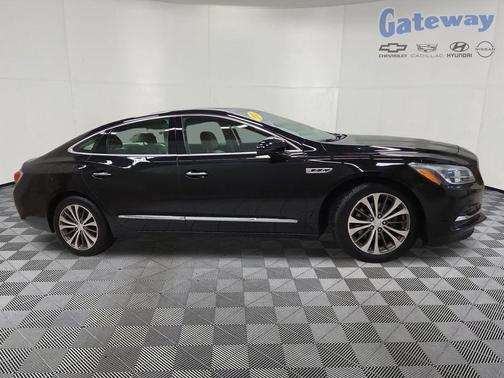 Black Onyx 2017 Buick LaCrosse Premium