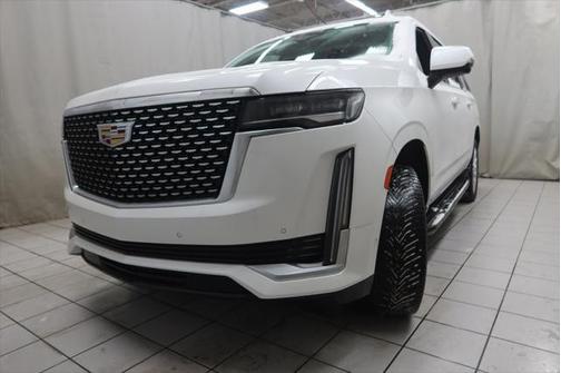 2022 Cadillac Escalade ESV Premium Luxury