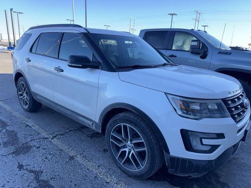 2016 Ford Explorer Sport