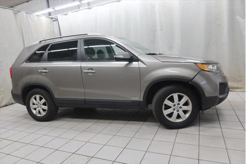 2012 Kia Sorento LX