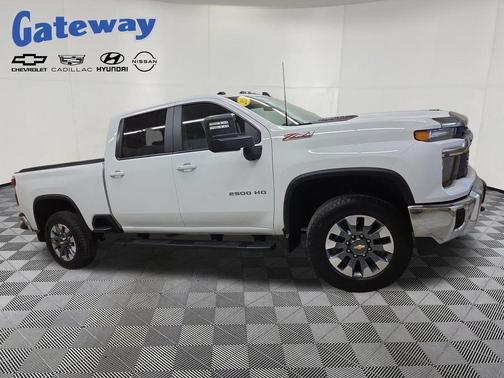 Summit White 2024 Chevrolet Silverado 2500 LT