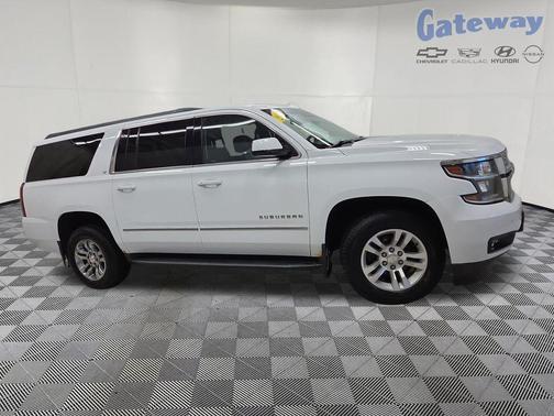 Summit White 2016 Chevrolet Suburban LT
