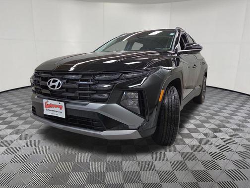Phantom Black 2025 Hyundai TUCSON SEL Convenience