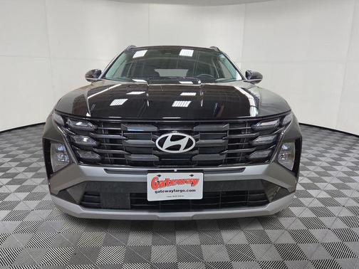 Phantom Black 2025 Hyundai TUCSON SEL Convenience