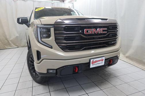 2023 GMC Sierra 1500 AT4X
