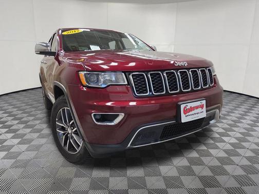 Velvet Red Pearlcoat 2017 Jeep Grand Cherokee Limited
