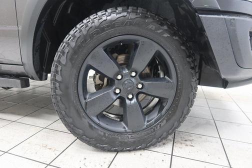 2019 RAM 1500 Classic Warlock Quad Cab 4x4 6'4' Box