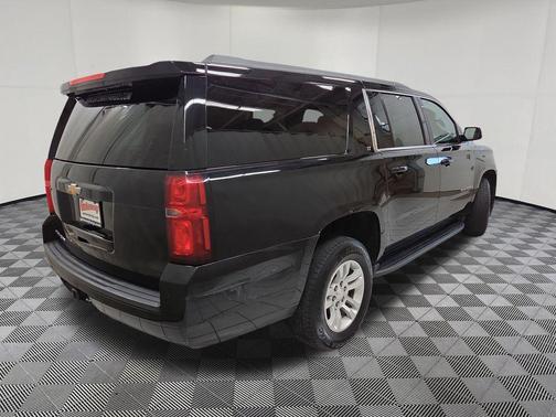 Black 2018 Chevrolet Suburban LT