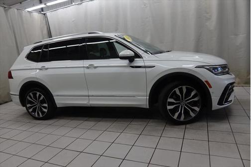 2022 Volkswagen Tiguan 2.0T SEL R-Line 4MOTION