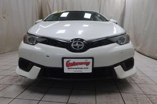 Blizzard Pearl 2016 Scion iM Base