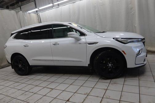 2024 Buick Enclave Essence AWD