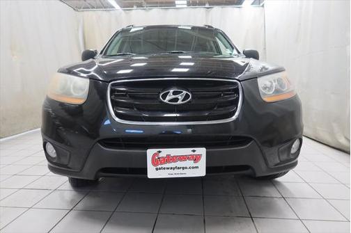2011 Hyundai SANTA FE SE