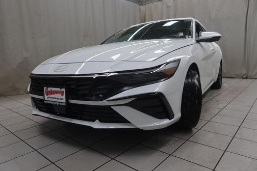 2025 Hyundai ELANTRA HEV Limited