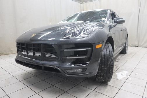 2018 Porsche Macan Turbo
