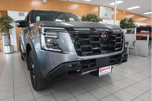 2025 Nissan Armada PRO-4X 4WD
